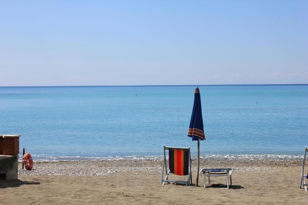 Affittacamere a due passi dal mare Marina di Cecina Esterno foto